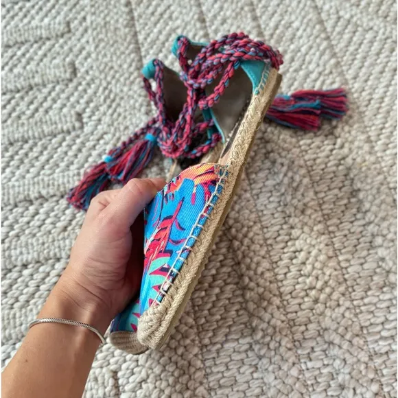 Sam Edelman Circus Lace up Lenora Espadrille Flats turquoise base color size 8