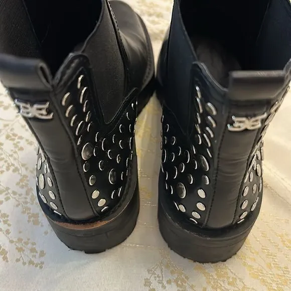 Sam Edelman | Jayln Silver Studded Lug Sole Chelsea Black Boot, Excellent | US 7
