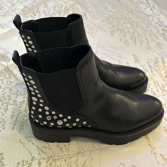 Sam Edelman | Jayln Silver Studded Lug Sole Chelsea Black Boot, Excellent | US 7