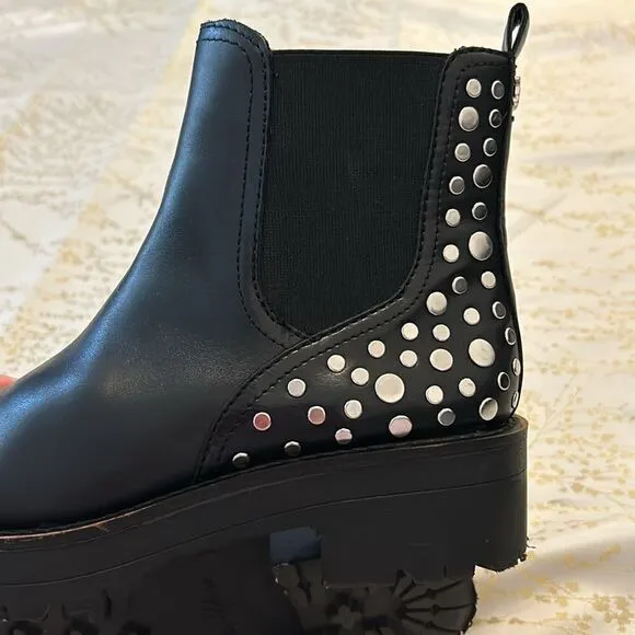 Sam Edelman | Jayln Silver Studded Lug Sole Chelsea Black Boot, Excellent | US 7