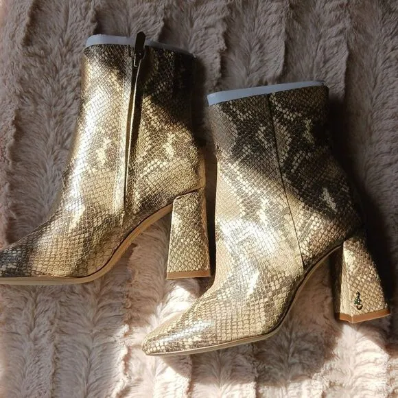 Sam Edelman Snake Print Ankle Bootie Square Toe Dressy Block Heel Boot Size 5M