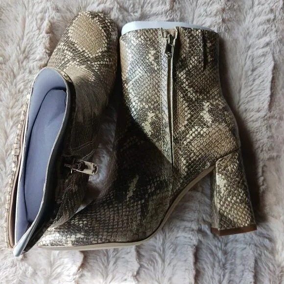 Sam Edelman Snake Print Ankle Bootie Square Toe Dressy Block Heel Boot Size 5M