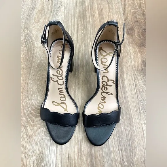 Sam Edelman Women's Odila Scalloped Heel Sandals Size 9 EUC
