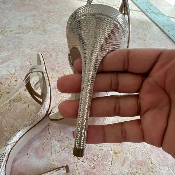 Schutz Gold Altima Embossed Leather Strappy Healed Stiletto Sandals Womens 8