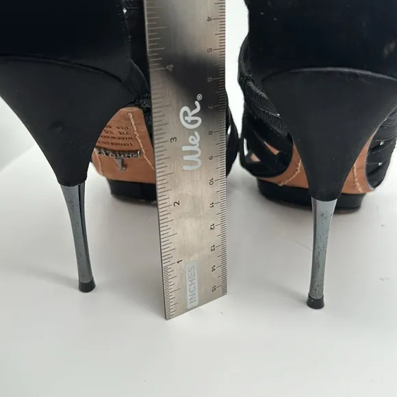 Schutz Strappy Black Satin Leather Casual Party High Heels Shoes Sandals Size 7B