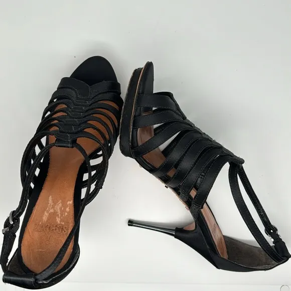 Schutz Strappy Black Satin Leather Casual Party High Heels Shoes Sandals Size 7B