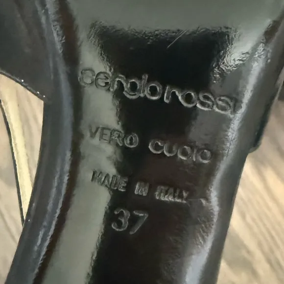 Sergio Rossi Pointed Toe Leather Heels Size 37