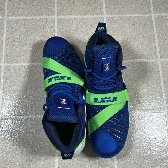 Size 12 Nike LeBron Soldier 9 Sprite Men Basketball Shoes 749417-441