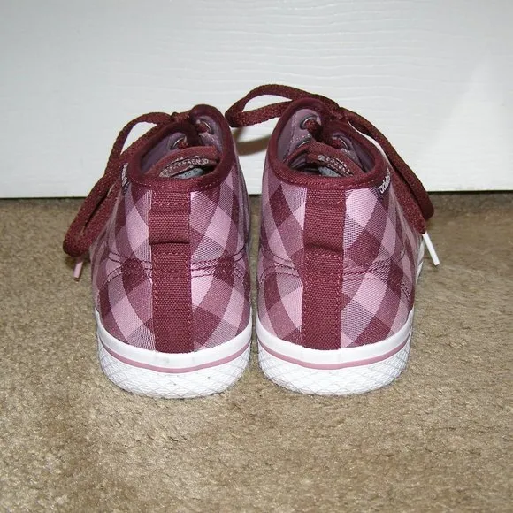 size 9 Ladies ADIDAS Suede &amp; textile Casual shoes