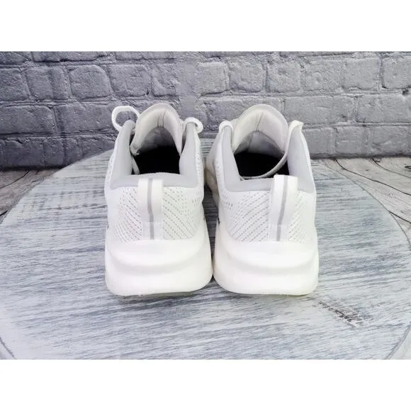Skechers Go Run Glide-Step Flex White Men 7.5 Used in Very Good Condition