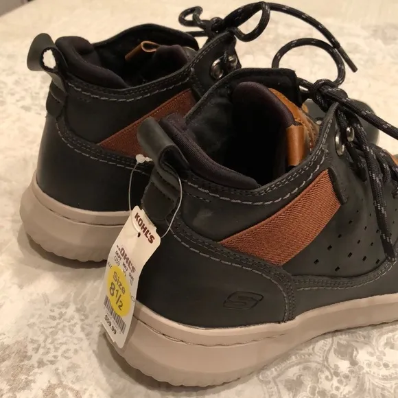 Skechers men shoes