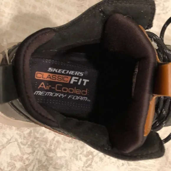 Skechers men shoes