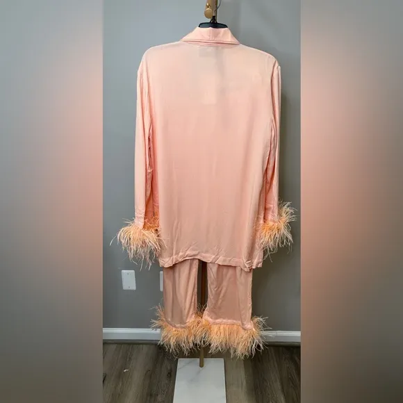 Sleeper Party Feather-Trimmed Crepe de Chine Pyjama Set - L