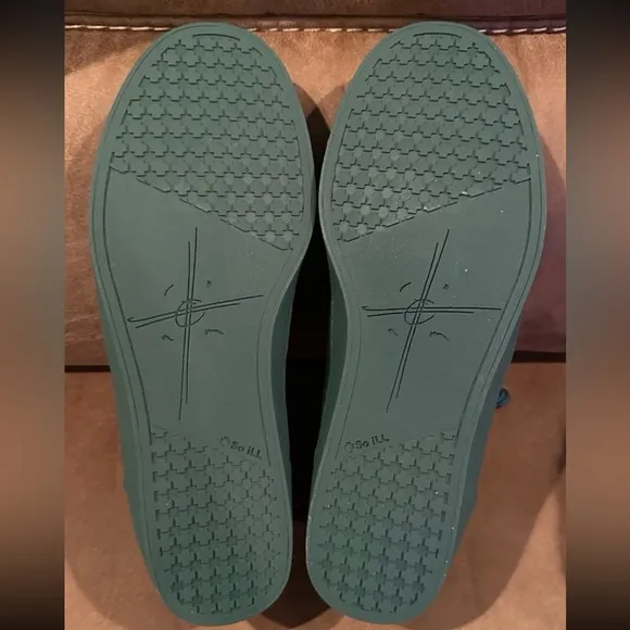 So iLL Jason Momoa Pounamu Green Wino Shoes