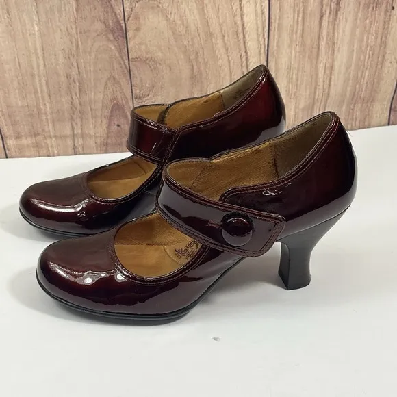 Sofft Fiorenza Mary Jane ChiantiPatent Leather Pump Heels‎ Burgundy Sz 6 M Shiny