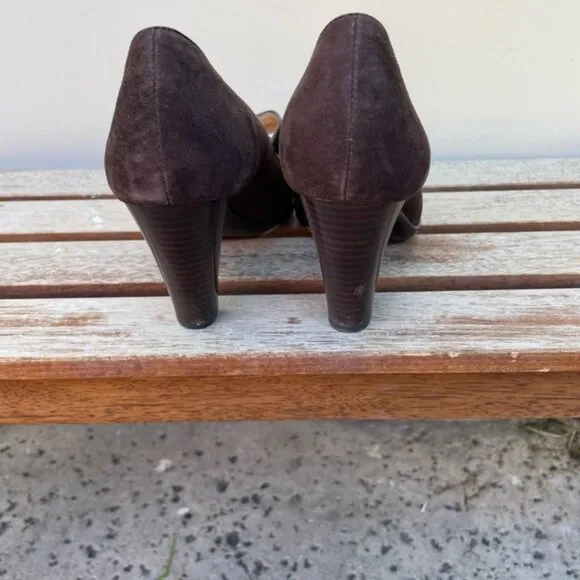 Sofft Women's Retro Geva Brown Suede Peep Toe Mary Jane Pumps Size 9W