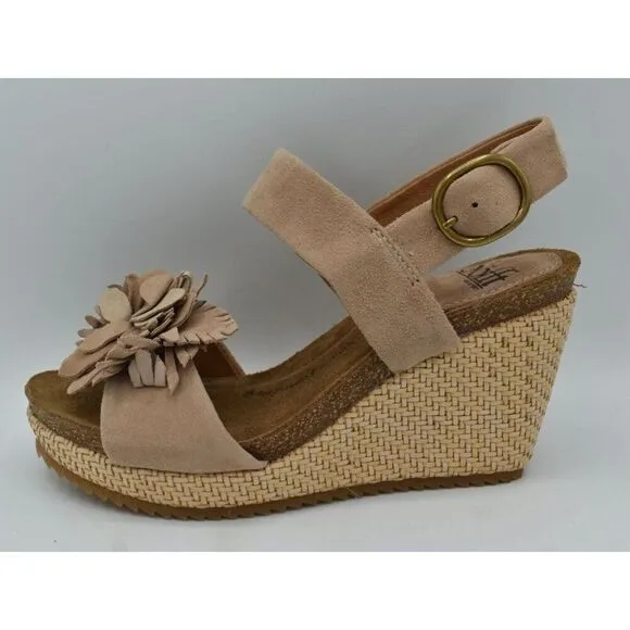 Sofft Womens Size 9 Cali Rose Taupe Suede Wedge Sandals Shoes