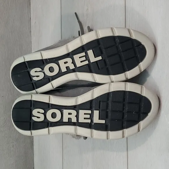 Sorel Women Explorer Joan Outdoor Fur Boots Shoes sz 11