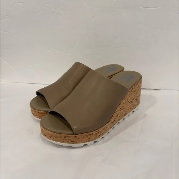 Sorel Womens Size 8 Taupe Sea Salt Cameron Wedge Platform Mules Sandals