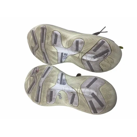 Sorrel Sneakers Women’s Size 10 Gray