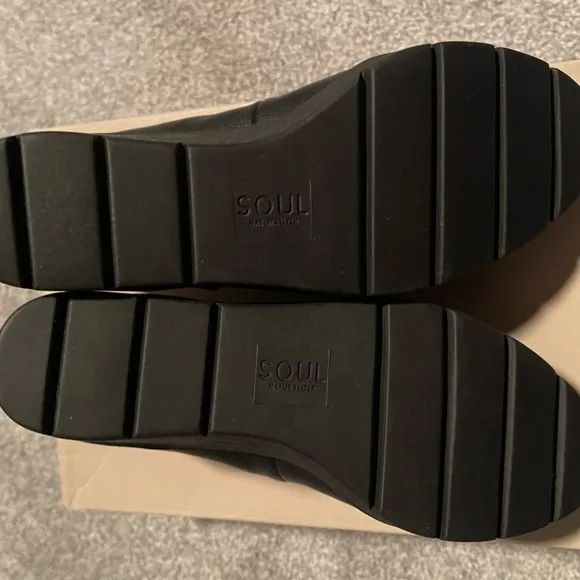 SOUL Naturalizer Black Wedge Mary Jane Shoes WIDE WIDTH