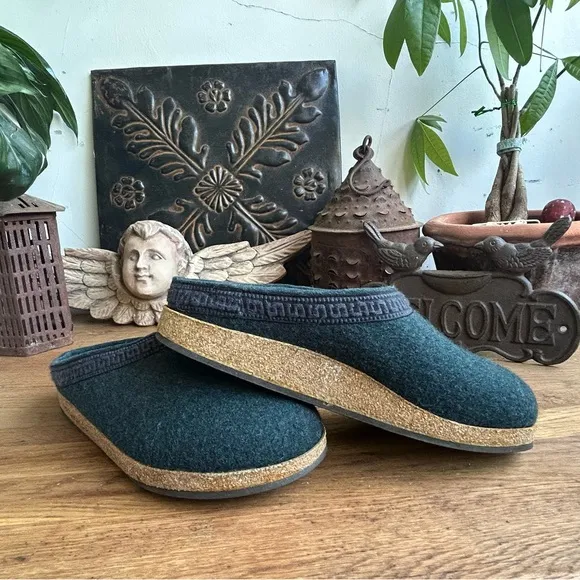 Stegmann Women’s Dark Green Wool Indoor/Outdoor Slipper Shoes