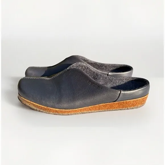 Stegmann Women’s Shoes Outdoor Size 10.5 Dark Navy Blue Leather Clog
