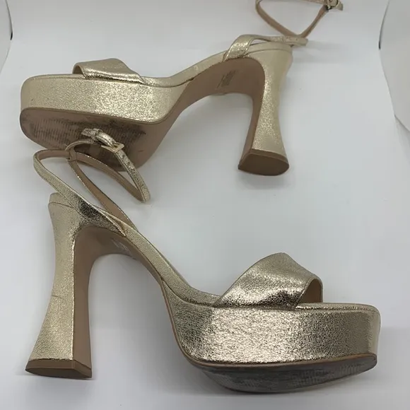 Steve Madden Leather Lashed Heels Gold 11 Ankle Strap Dressy Platform Sandals