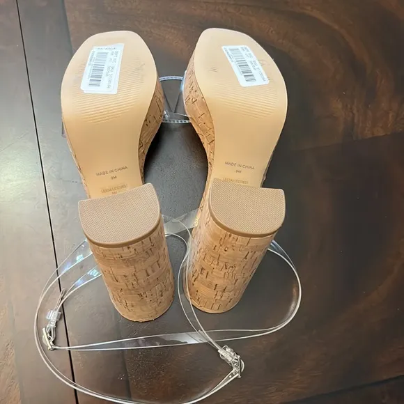 Steve Madden Lessa Platform Ankle Strap Sandal.