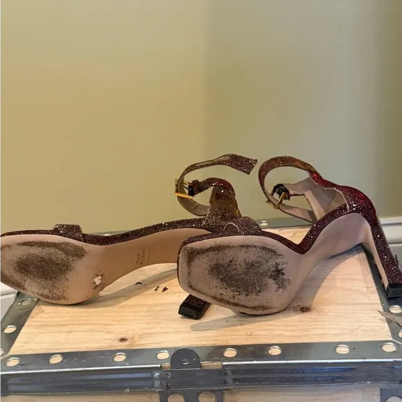 Stuart Weitzman Burgundy Glitter Heels – Size 7