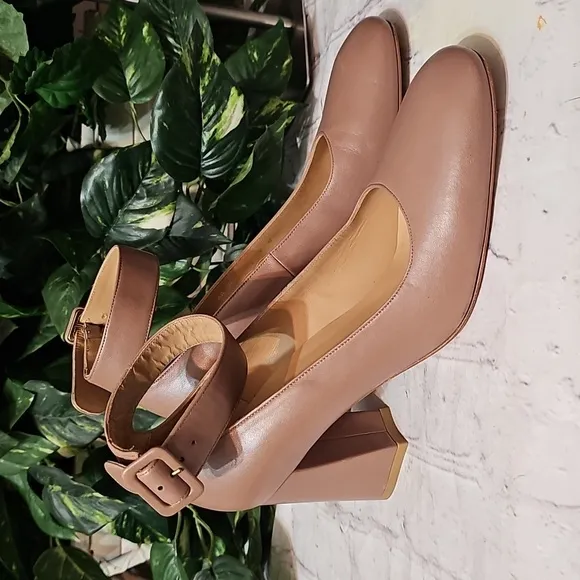 Stuart Weitzman Clara Block Heeled Leather Mousse Napa Pumps 9