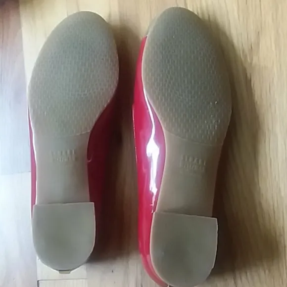Stuart Weitzman Red Flats with Silver Capped Toe Size 6