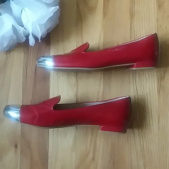 Stuart Weitzman Red Flats with Silver Capped Toe Size 6