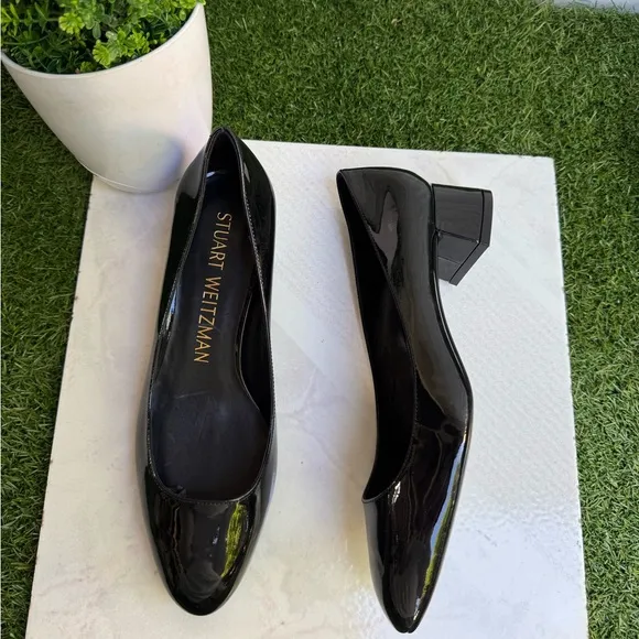 Stuart Weitzman VIVIENNE  35 Black Patent Leather Pumps size 6.5 new