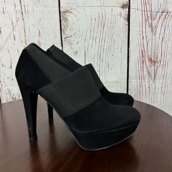 Stuart Weitzman Wrap It Up Women’s Black Suede Leather Platform Booties 6 EUC