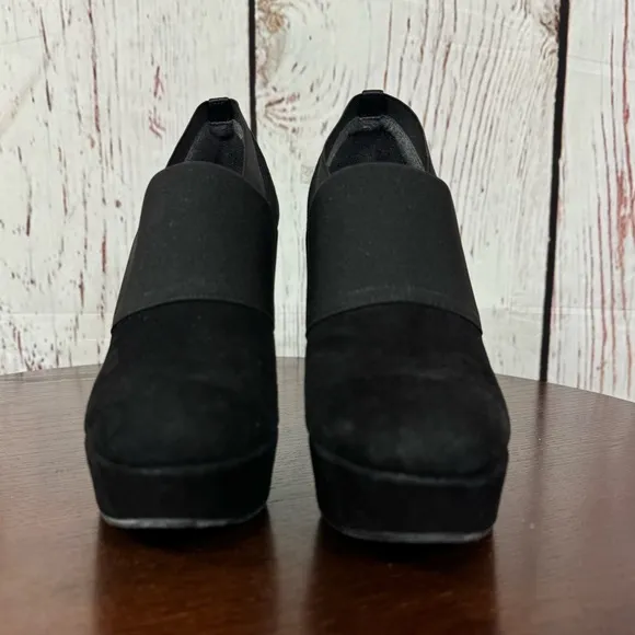 Stuart Weitzman Wrap It Up Women’s Black Suede Leather Platform Booties 6 EUC