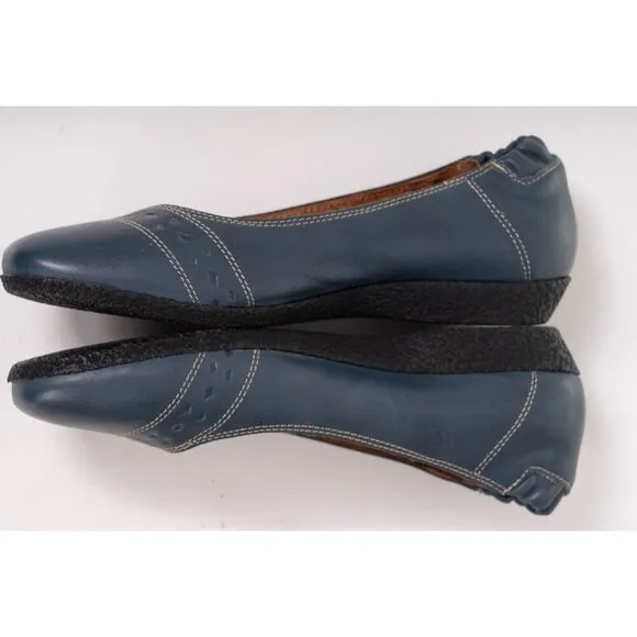 Taos Round Toe Flats Leather Upper Women's Shoes Sz EU 38 Us 7-7.5