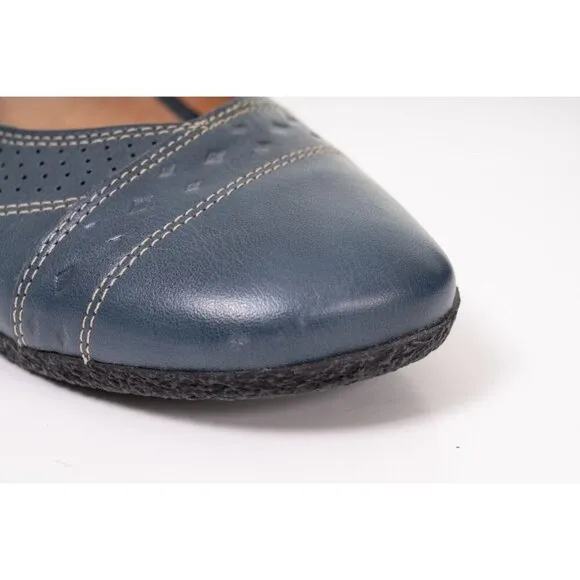 Taos Round Toe Flats Leather Upper Women's Shoes Sz EU 38 Us 7-7.5