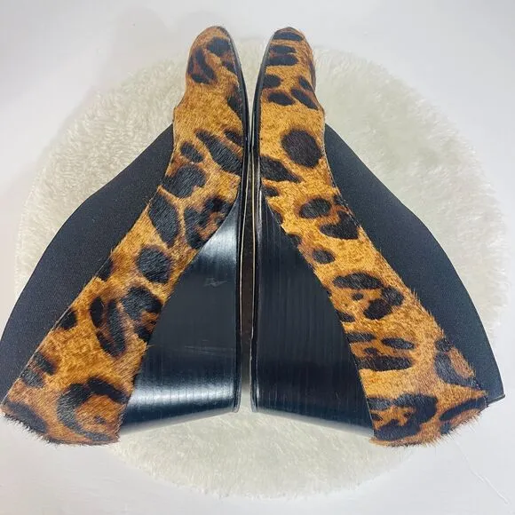 Taryn Rose Kelly Suede Mid-Heel Wedges Shoes Black Leopard Print Size 6.5M US