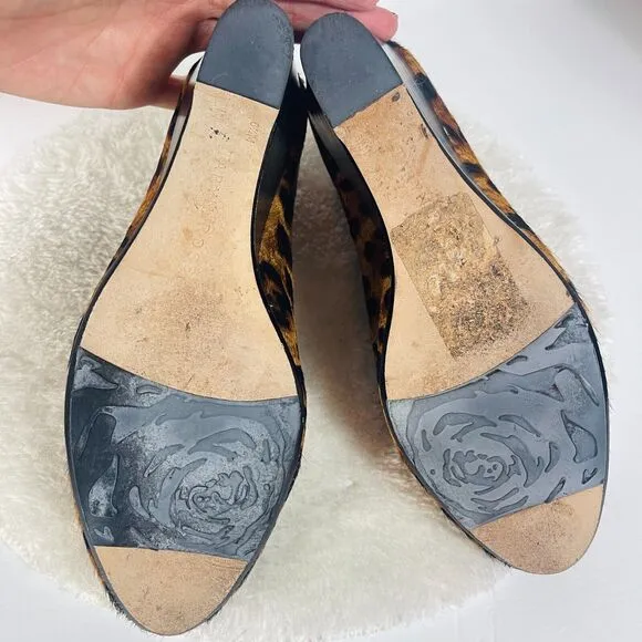 Taryn Rose Kelly Suede Mid-Heel Wedges Shoes Black Leopard Print Size 6.5M US