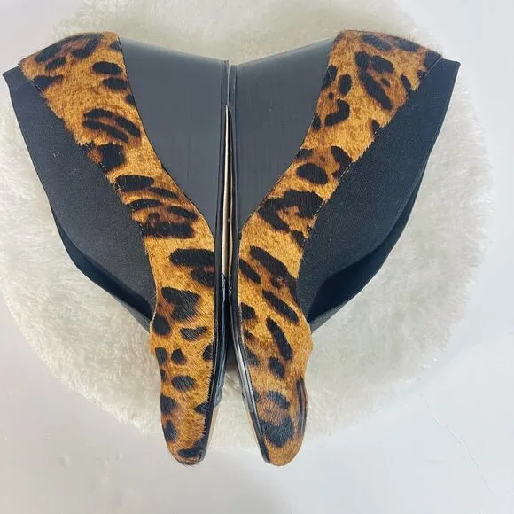 Taryn Rose Kelly Suede Mid-Heel Wedges Shoes Black Leopard Print Size 6.5M US