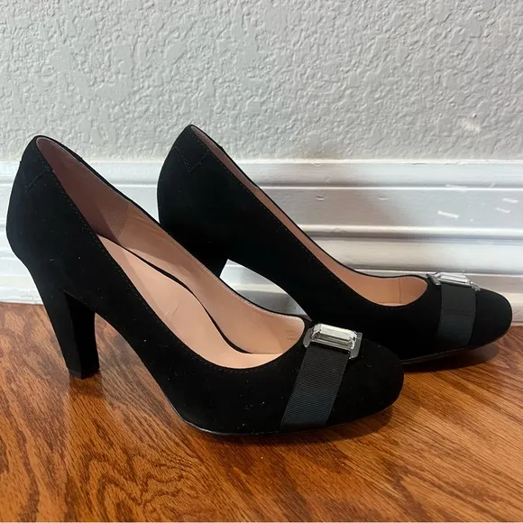 TARYN ROSE WOMEN'S BLACK SUEDE  PUMPS SIZE 8.5M PATSY STYLE