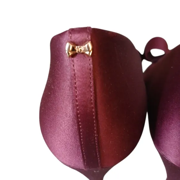 Ted Baker Burgundy Satin Bow Heels Pumps size 9.5