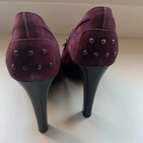 Tod’s purple suede pumps ! Brand New