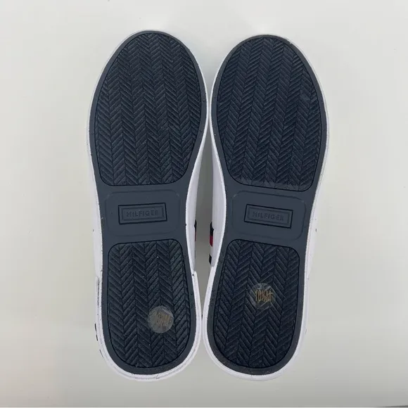 Tommy Hilfiger Men's Ramus Sneaker Size US 10 1/2 EUR 44 New without box