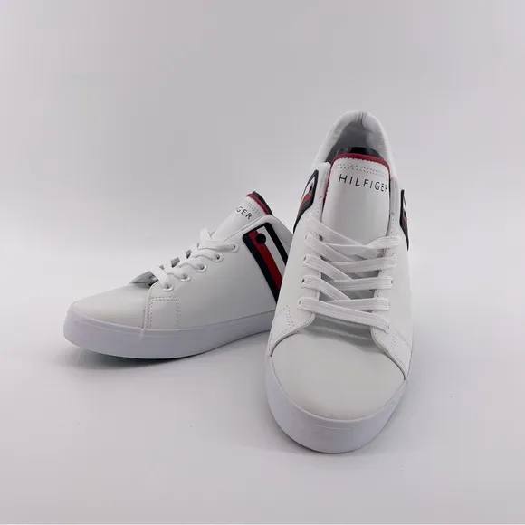 Tommy Hilfiger Men's Ramus Sneaker Size US 10 1/2 EUR 44 New without box
