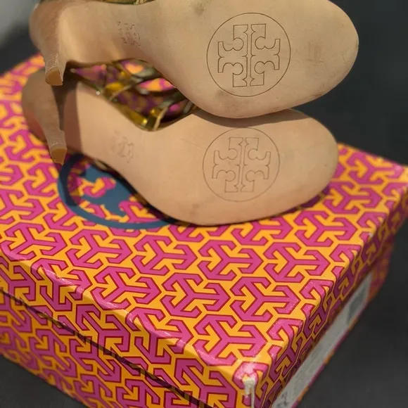 Tory Burch Francesca Gold Gladiator Heels size 5.5 with Box