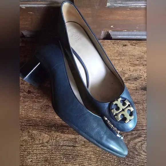 Tory Burch Janey 50MM Navy Leather Pumps Size 8