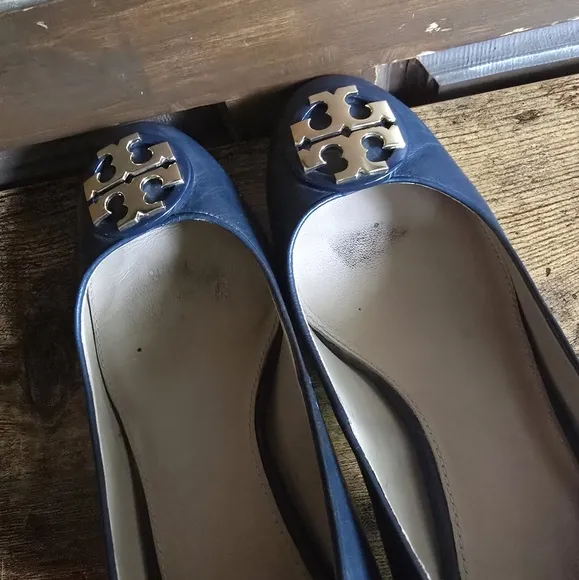 Tory Burch Janey 50MM Navy Leather Pumps Size 8