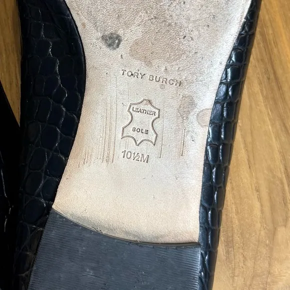 Tory Burch Loafers Women’s 10.5 Charm Loafer Matte Croco